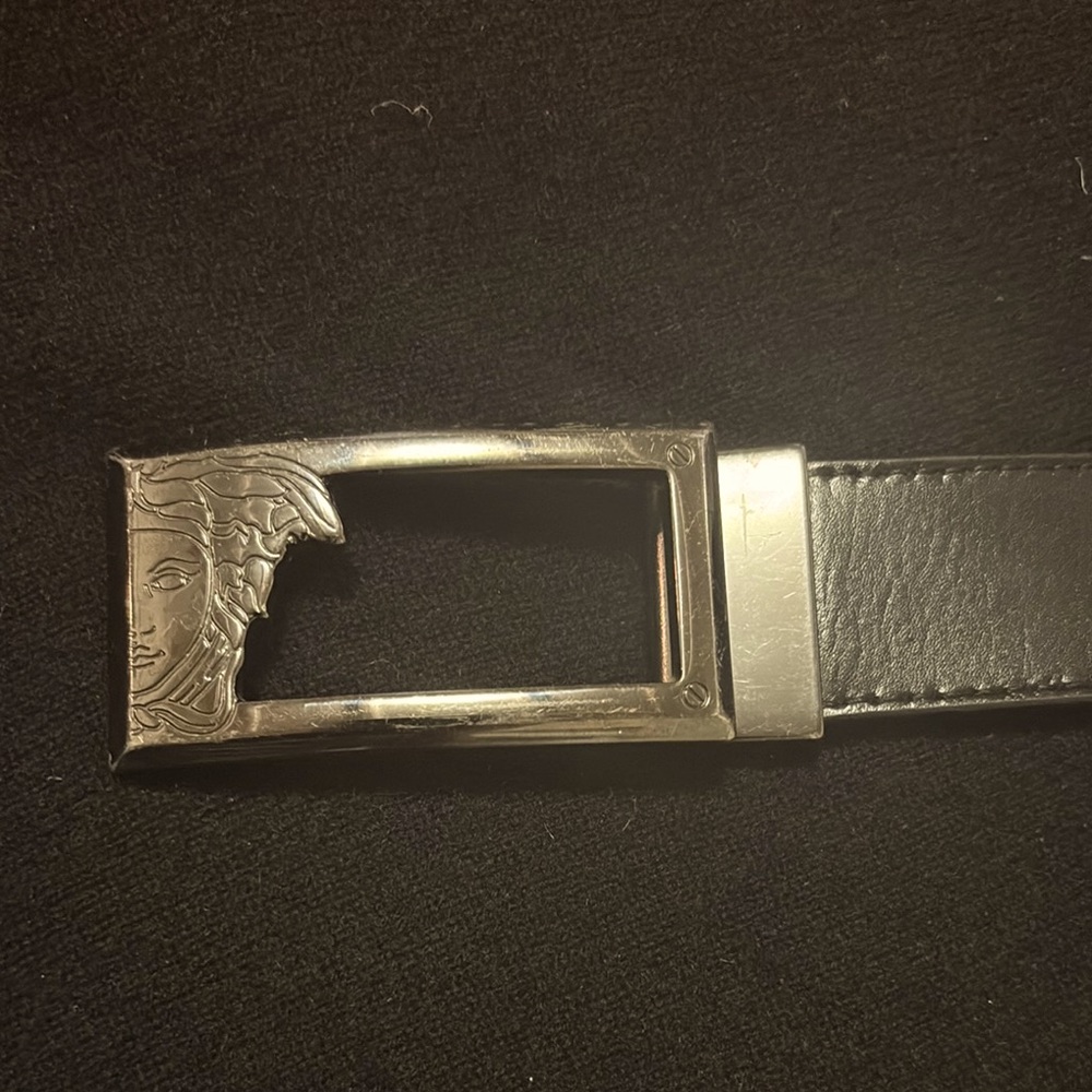 Versace blk belt with detachable buckle